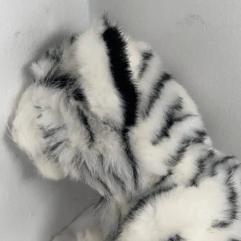WowWee Alive Interactive White Tiger Cub Plush Toy 2007 Realistic Makes Sounds